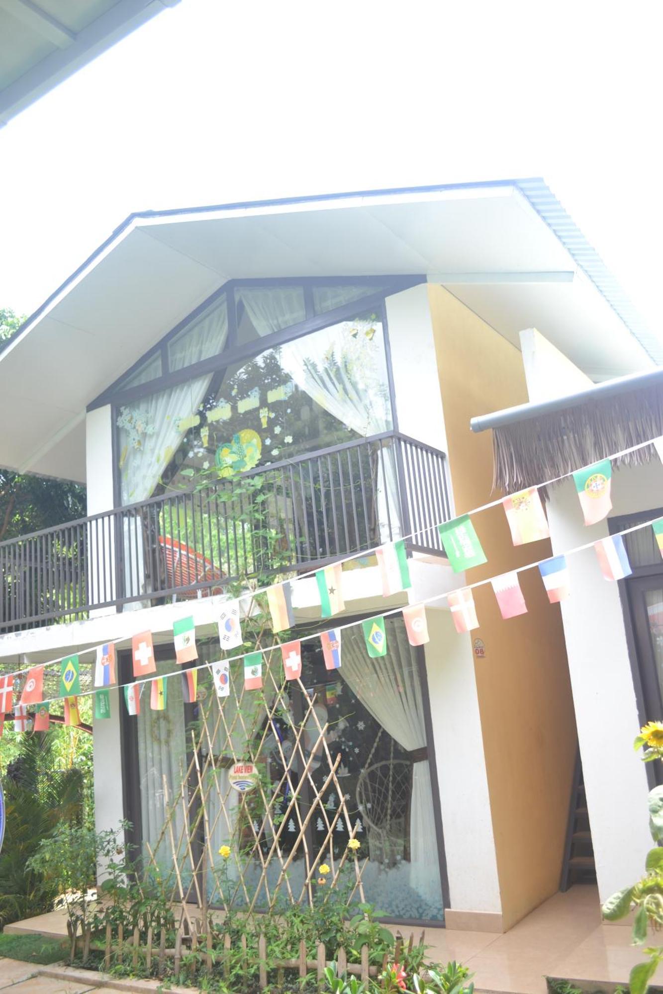 Lake View Homestay Pleiku Exterior foto